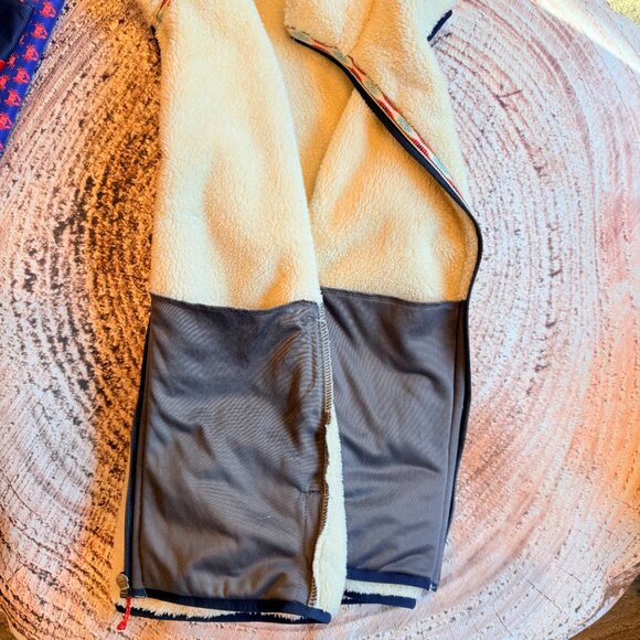 Orvis Women's Ivory Sherpa Fleece Vest Size Medium - Picture 9 of 9